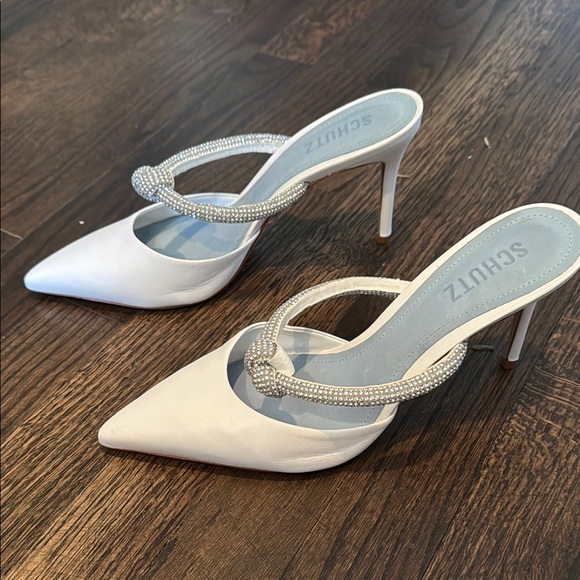Schutz Pearl Crystal Knot Mule Pumps - Picture 2 of 3